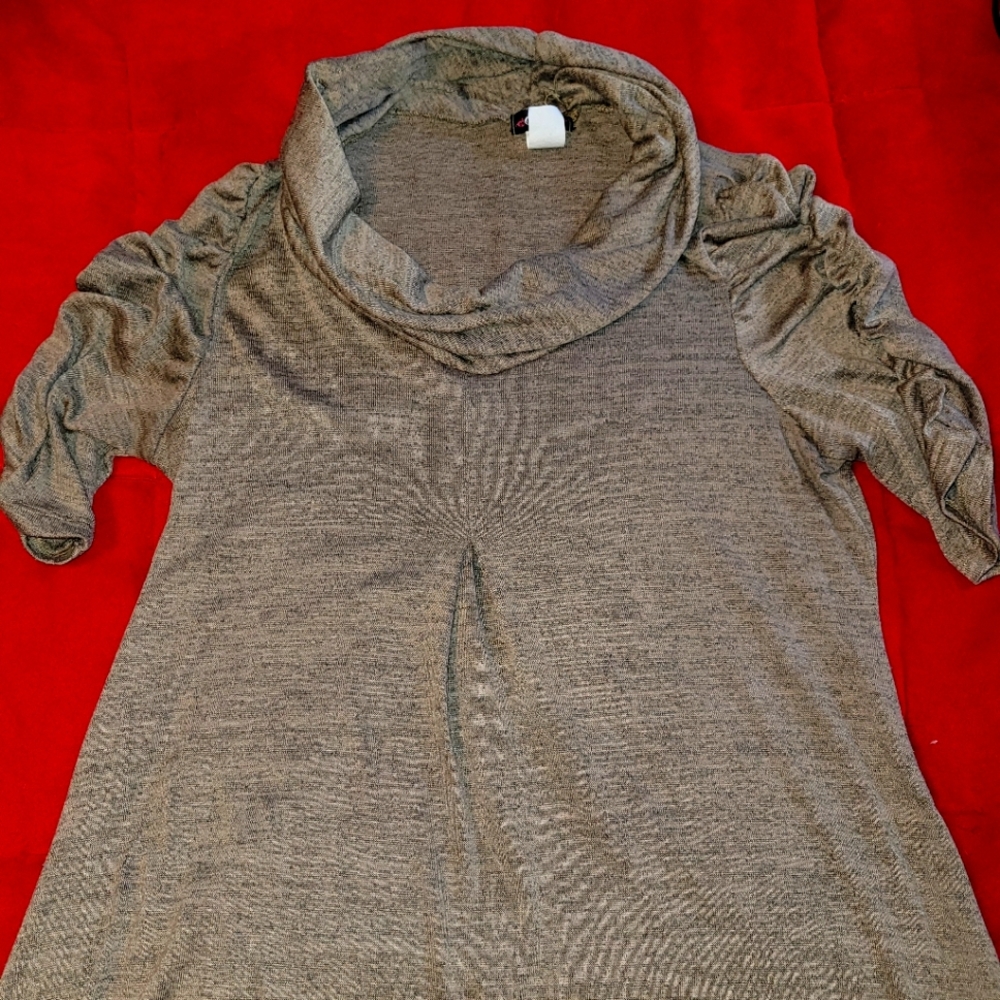 Comfy lightweight beige top
